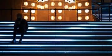 The Changing Landscape of Award Shows: Relevance in the Streaming Era - Cover Image